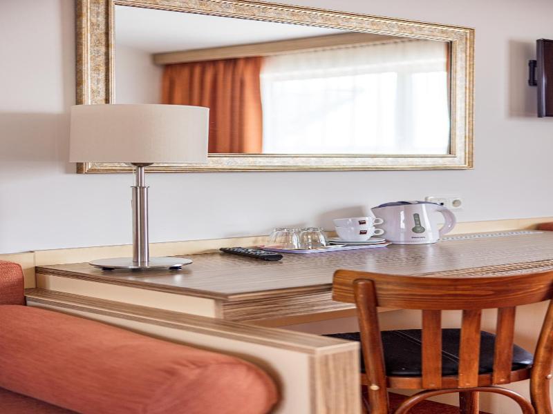 Info Hotel image