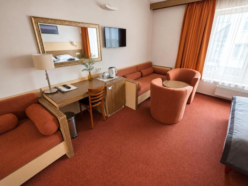 Info Hotel image