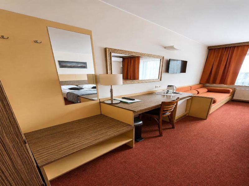 Info Hotel image