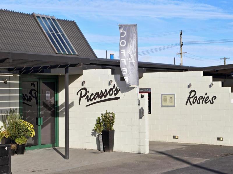 Rosebank Lodge