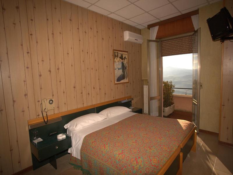 Hotel Quercia Antica image