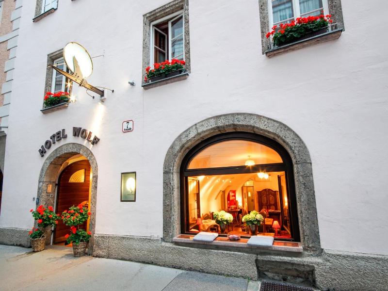 Hotel Wolf image