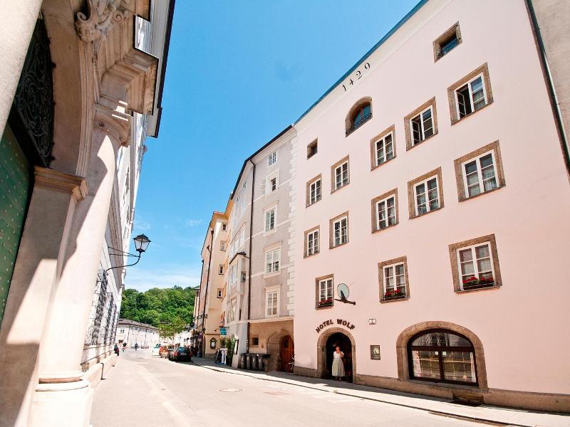 Hotel Wolf image