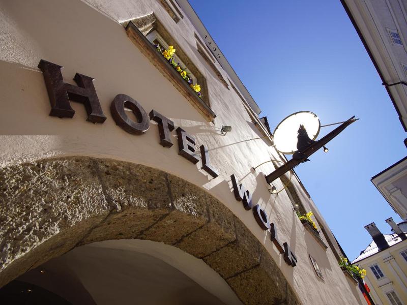 Hotel Wolf image