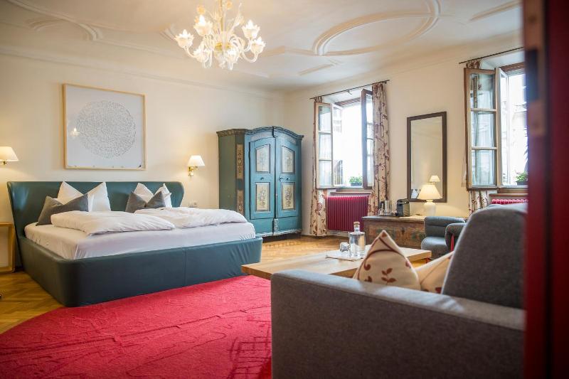 Hotel Wolf image