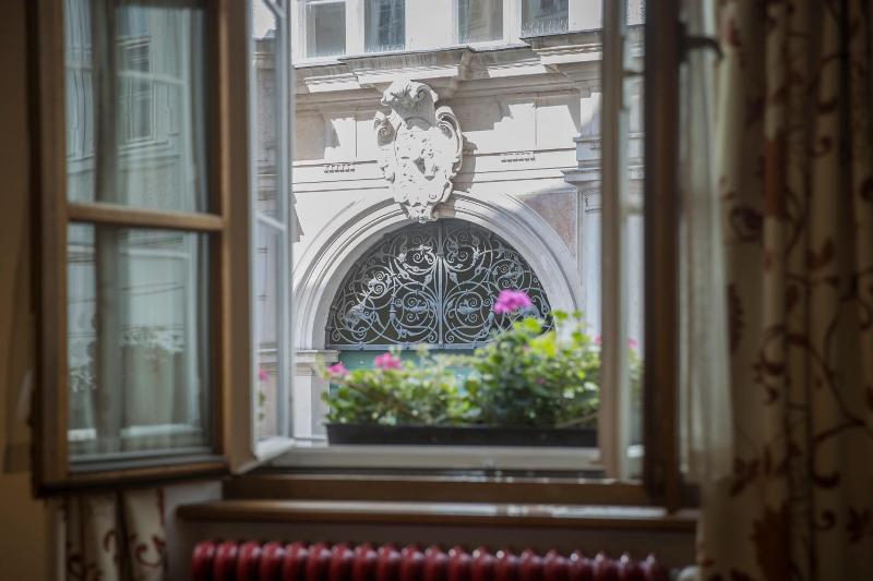 Hotel Wolf image