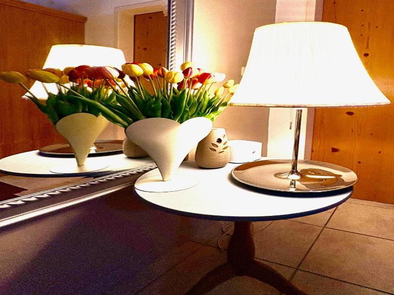 Apartment House Seerose image