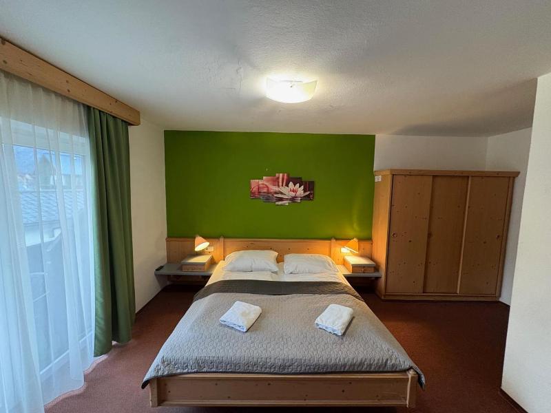 Apartment House Seerose image