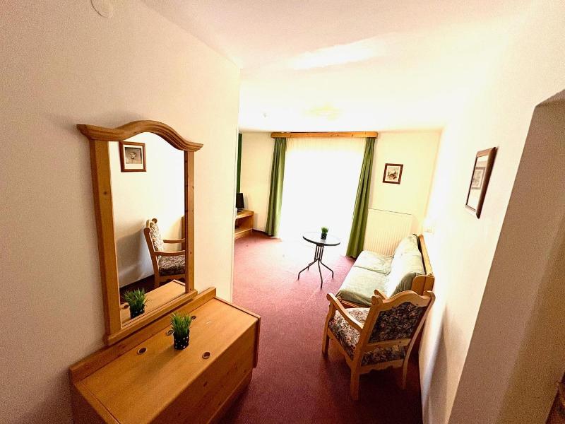 Apartment House Seerose image