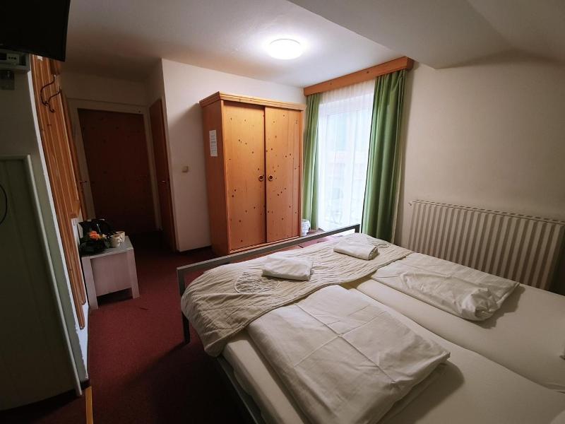 Apartment House Seerose image