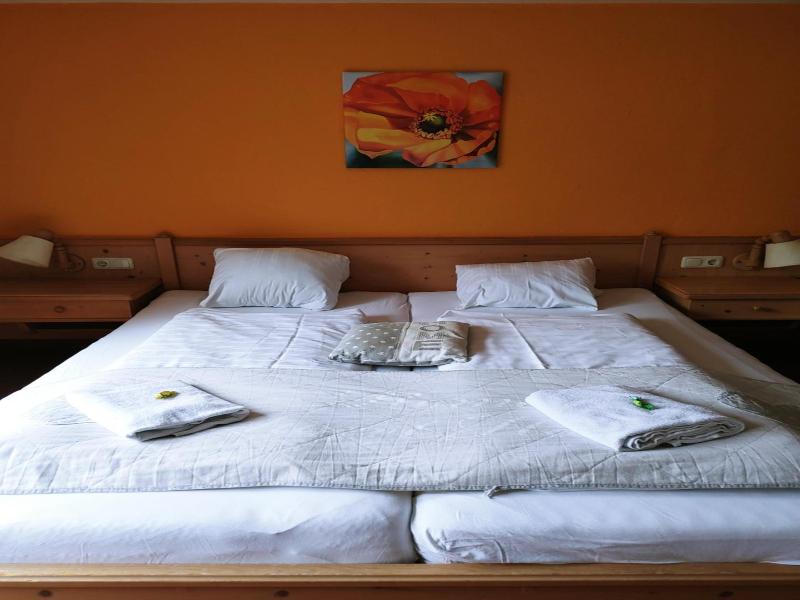 Apartment House Seerose image