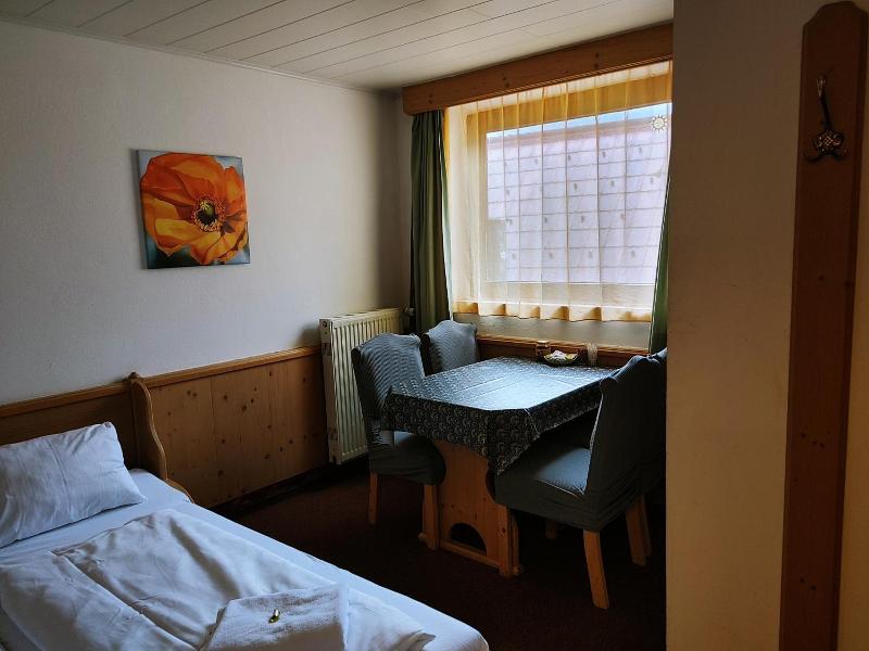 Apartment House Seerose image