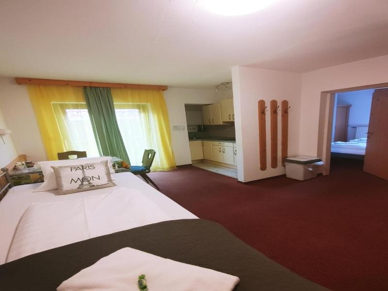 Apartment House Seerose image