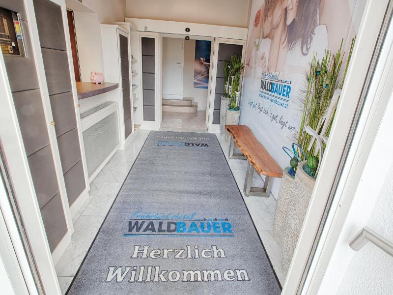 Frv Hstv Ckshotel Waldbauer image