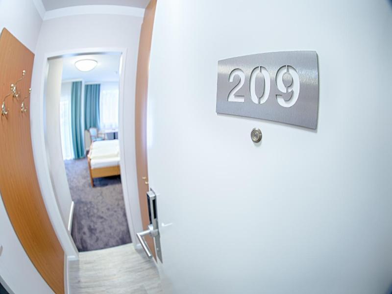 Frv Hstv Ckshotel Waldbauer image