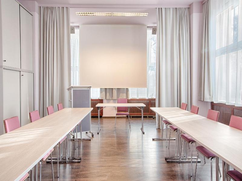 Frv Hstv Ckshotel Waldbauer image