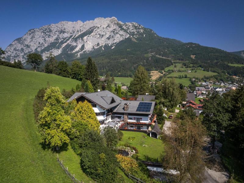 Landhaus St Georg image