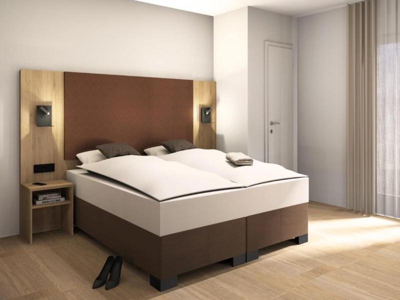 Hotel Charlotte image