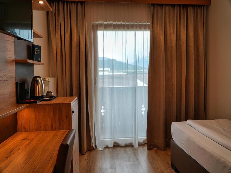 Hotel Charlotte image