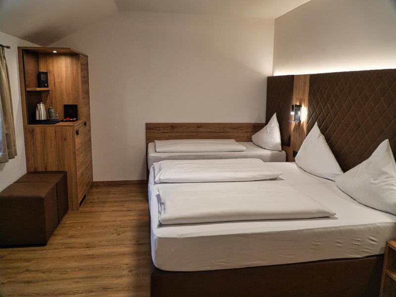 Hotel Charlotte image