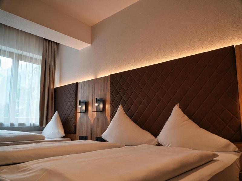 Hotel Charlotte image