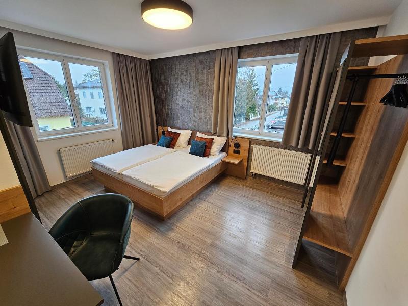 Thalinger Hof image