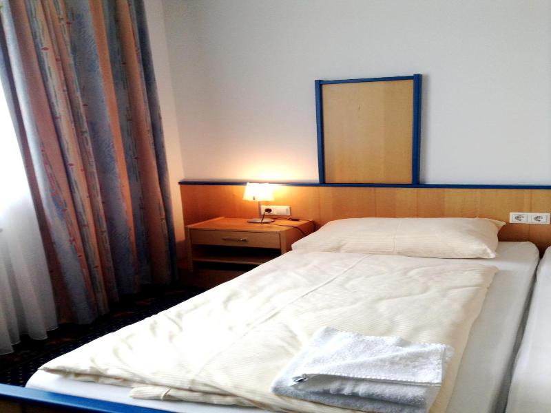 Thalinger Hof image