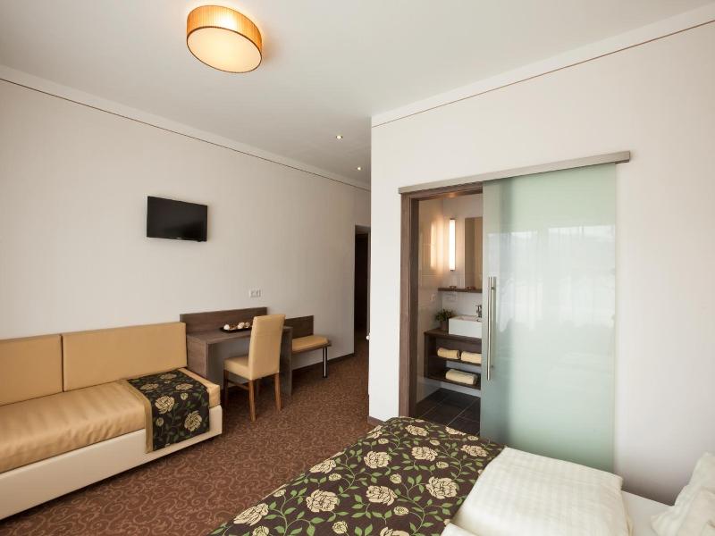 Hotel Altmv Nsterhof image