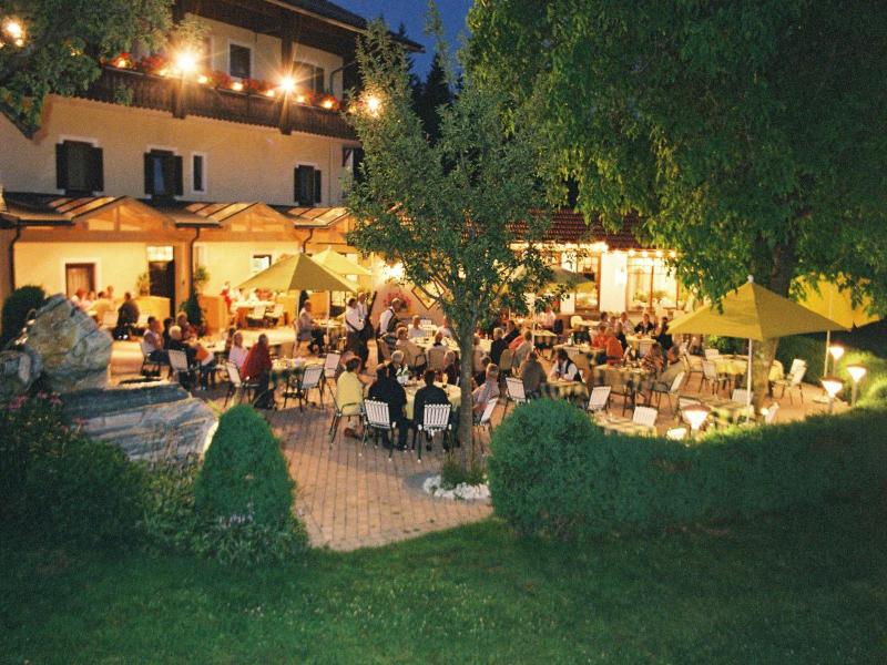 Hotel Landhof Simeter Gmbh image