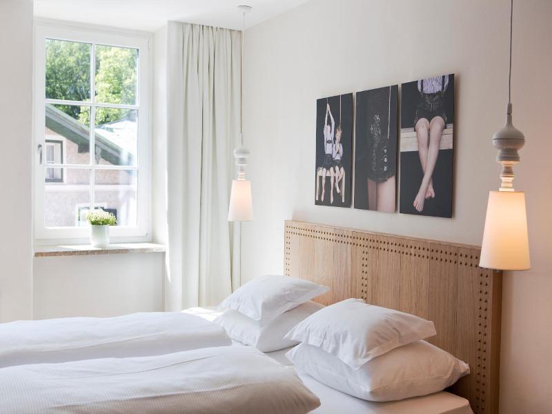 Genievuerhotel Dv Llerer image
