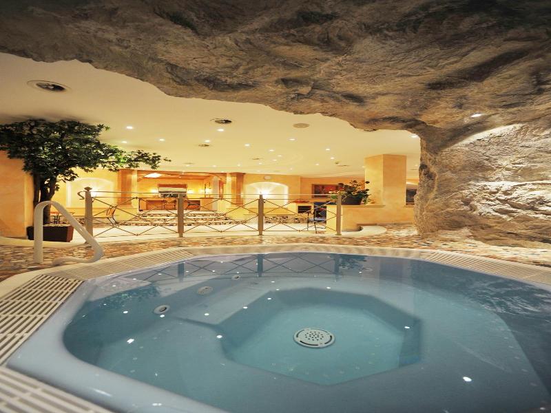 Sporthotel Kirchler image
