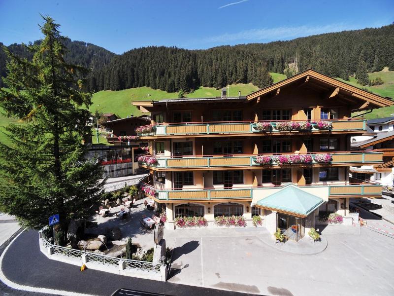 Sporthotel Kirchler image