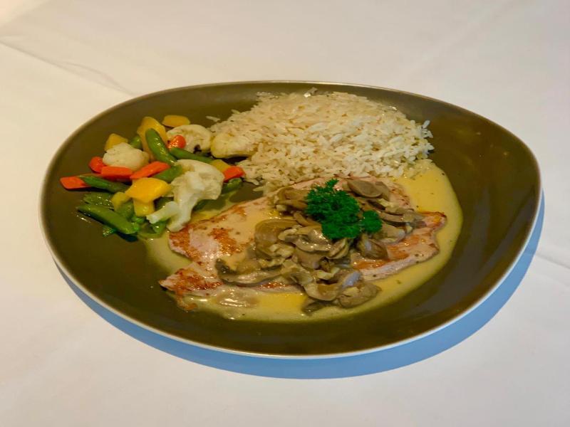 Hotel Restaurant Sv Drast Dreilv Ndereck image