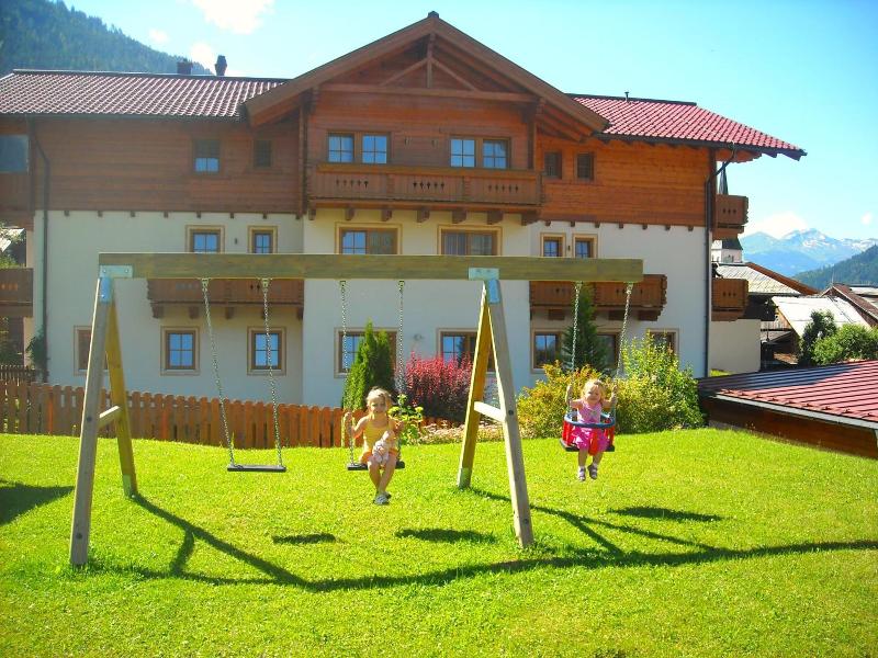 Landhaus Appartementhaus Haussteiner image