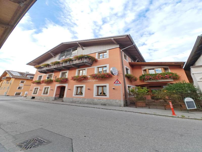 Gasthof Zum Stollhofer image