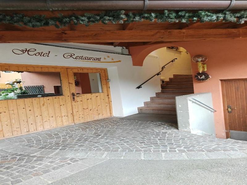 Gasthof Zum Stollhofer image