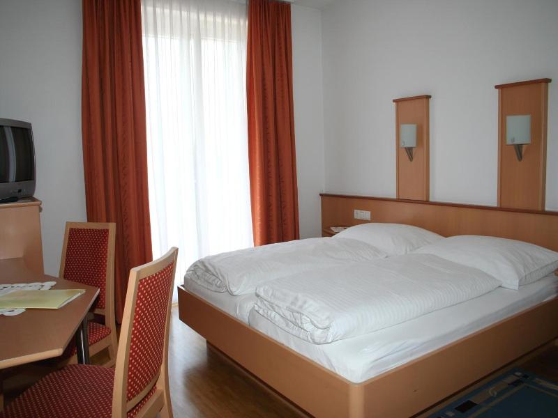 Hotel Cafe Lorenz image