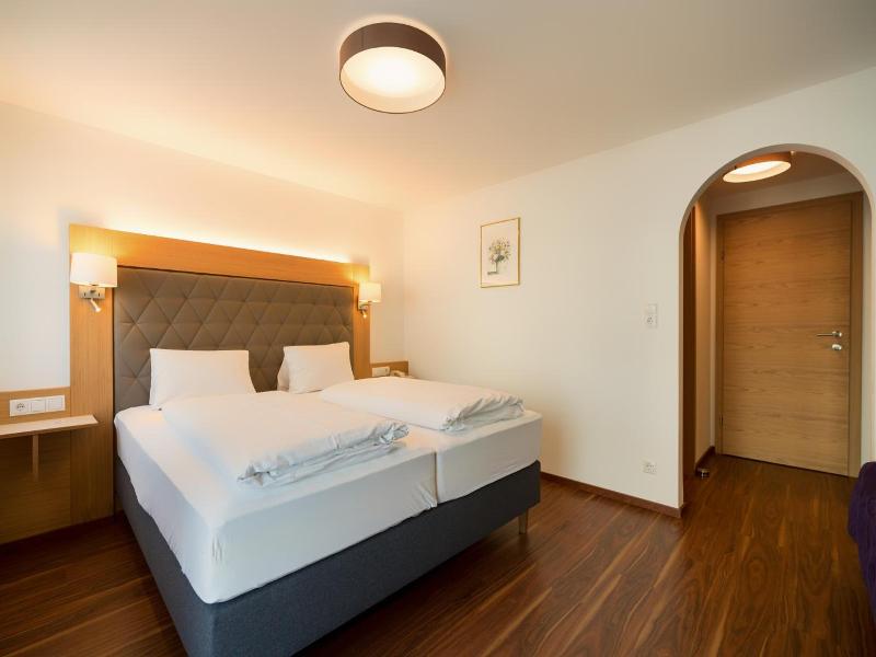 Hotel Cafe Lorenz image