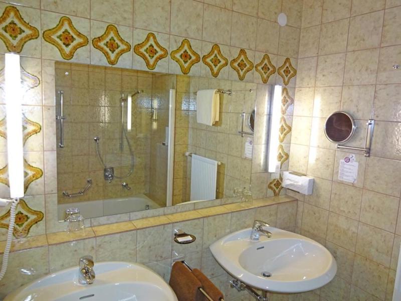 Hotel Schlair image