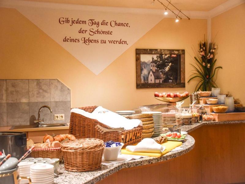 Berghotel Almrausch image