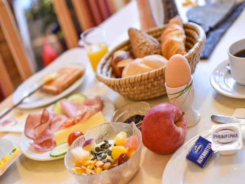 Berghotel Almrausch image