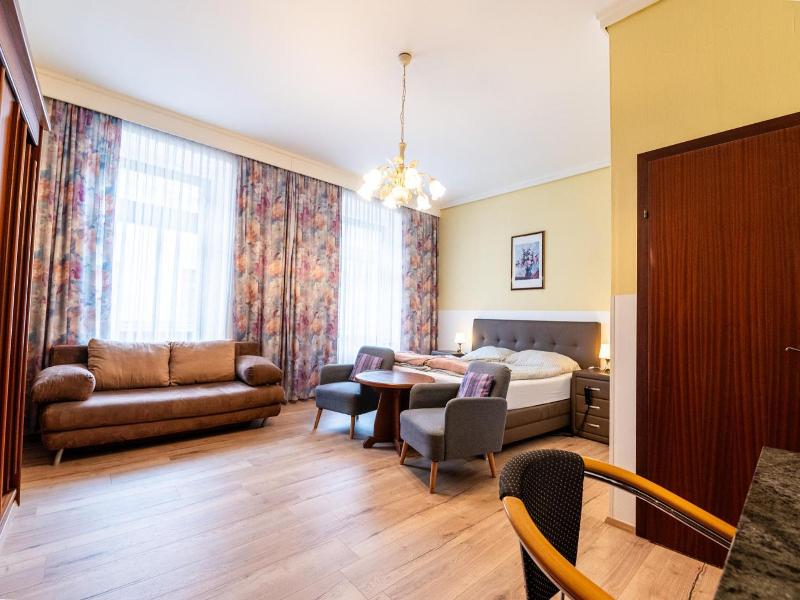 Hotel Alter Telegraf image