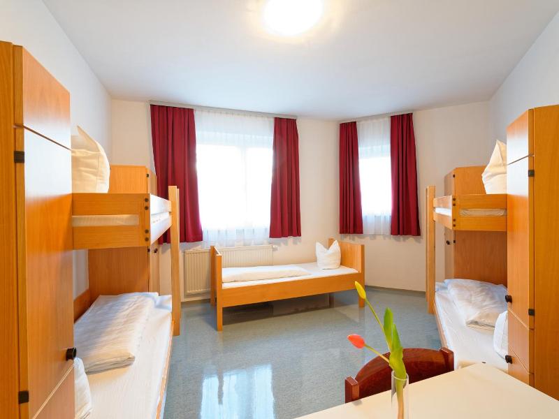 Jugend Und Familiengv Stehaus Klagenfurt image