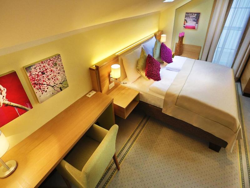 Hotel Leobersdorfer Hof image