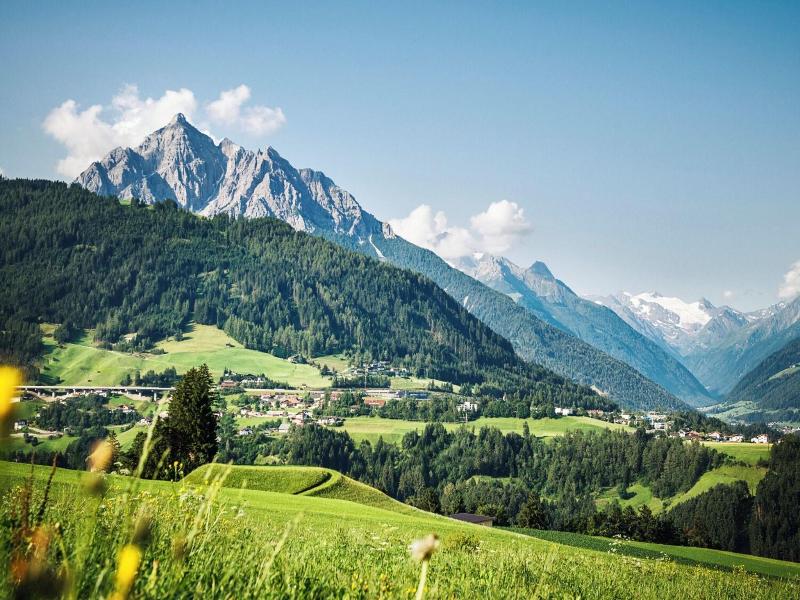 Hotel Stubai image