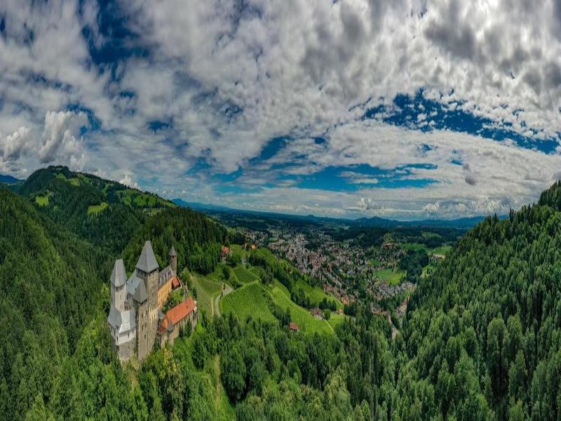 Burg Deutschlandsberg image
