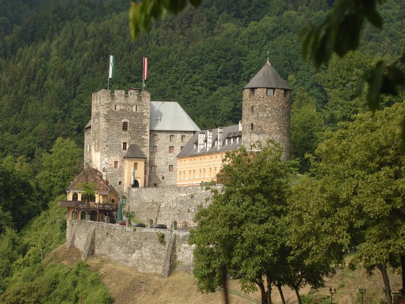Burg Deutschlandsberg image