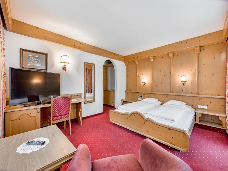 Hotel Almhof image