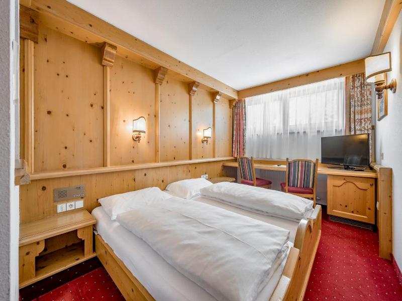 Hotel Almhof image