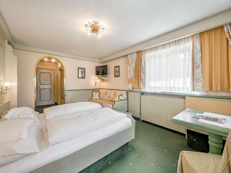 Hotel Almhof image